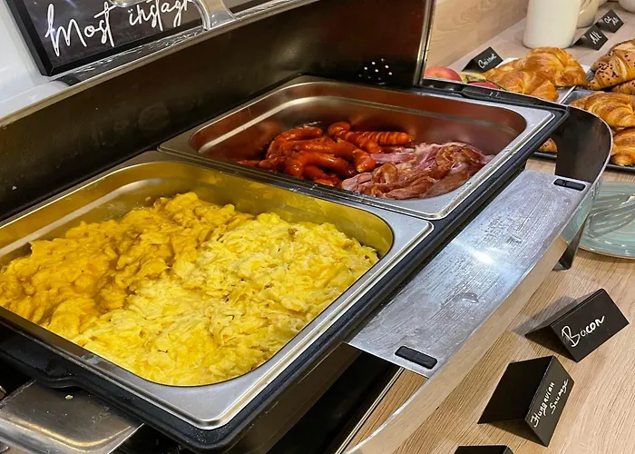 Kvihotel - The Smart 4*