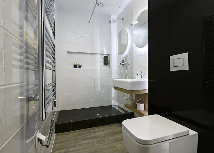 מלון Kvihotel - The Smart 4*