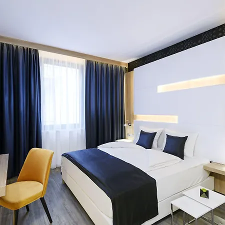 Hotel Kvihotel - The Smart 4*