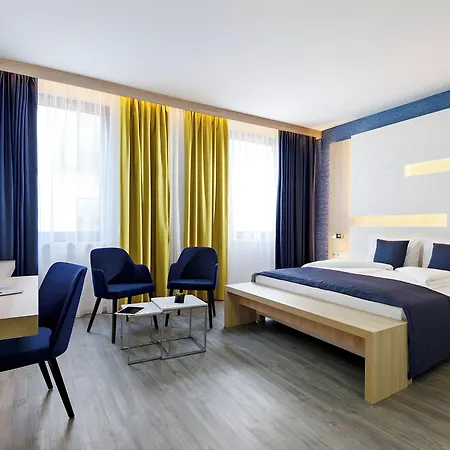 Kvi - The Smart Hotell 4*