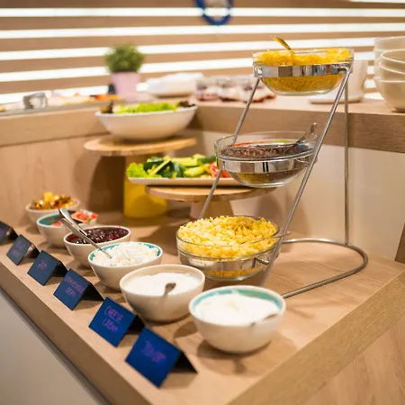 Hotel Kvi - The Smart 4*