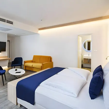 Kvi - The Smart Hotel 4*